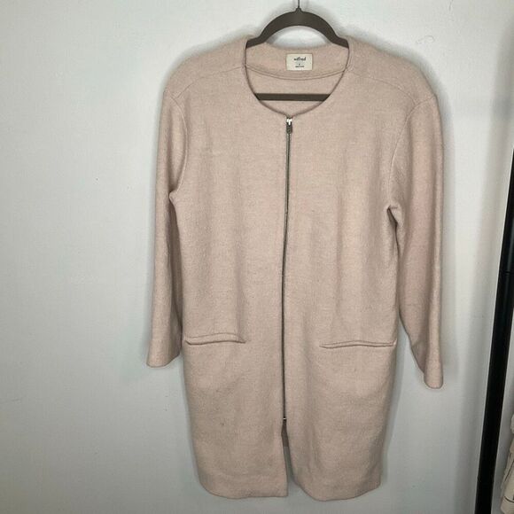 Wilfred Banville Jacket - Picture 3 of 9